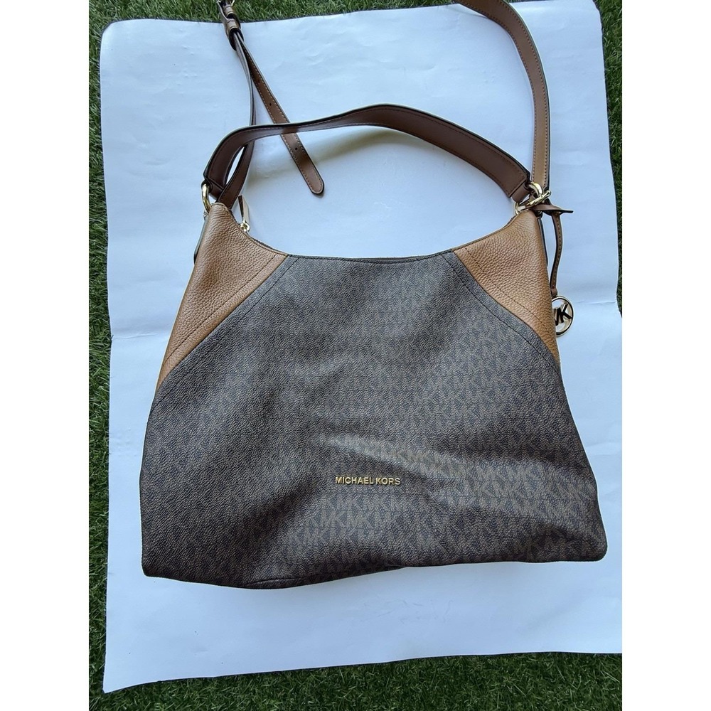 Michael Kors Aria Large Monogram Shoulder Bag β’ Brown/Luggage